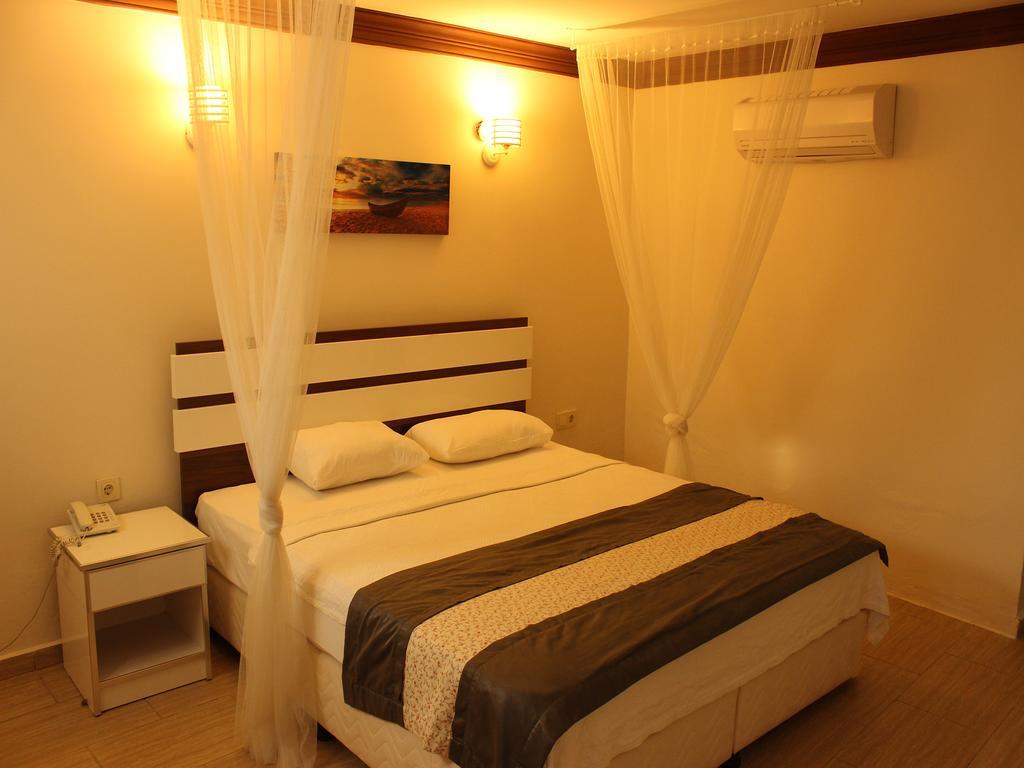 Destina Hotel Bozcaada Esterno foto