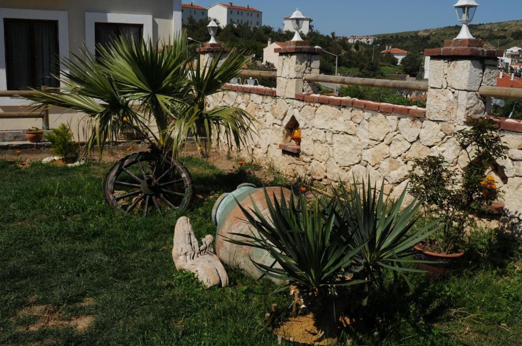Destina Hotel Bozcaada Esterno foto