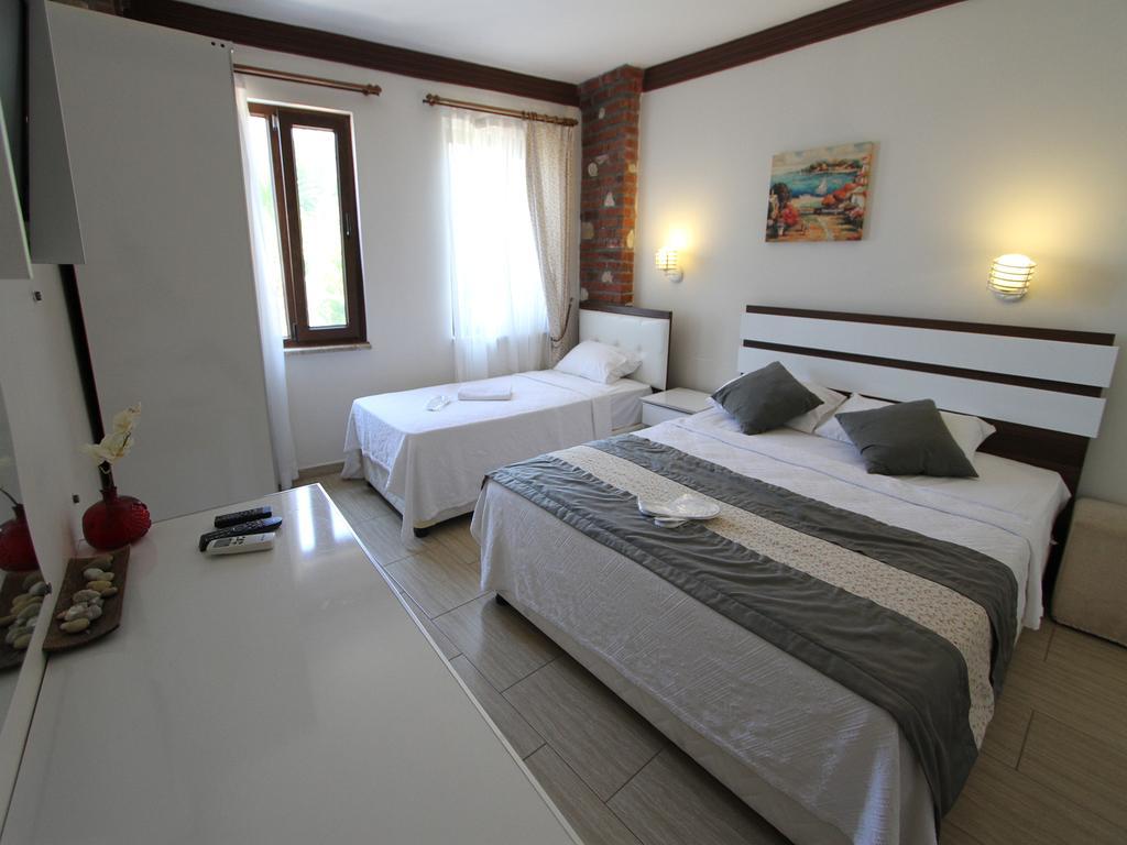 Destina Hotel Bozcaada Esterno foto