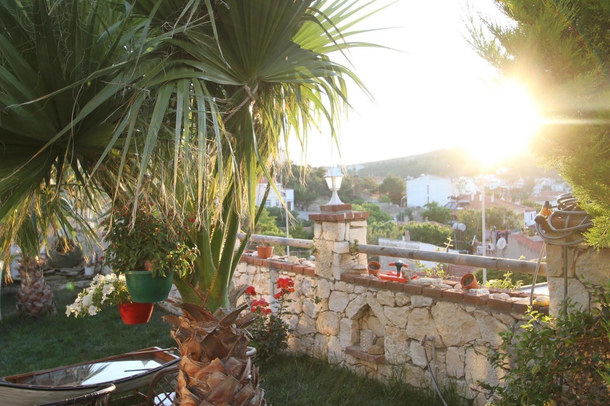 Destina Hotel Bozcaada Esterno foto